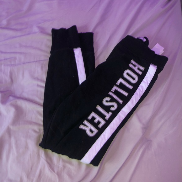 holister joggers!! - Picture 1 of 2